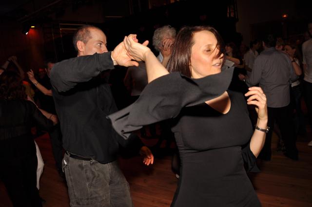 min 2010 02 14 station danse 187